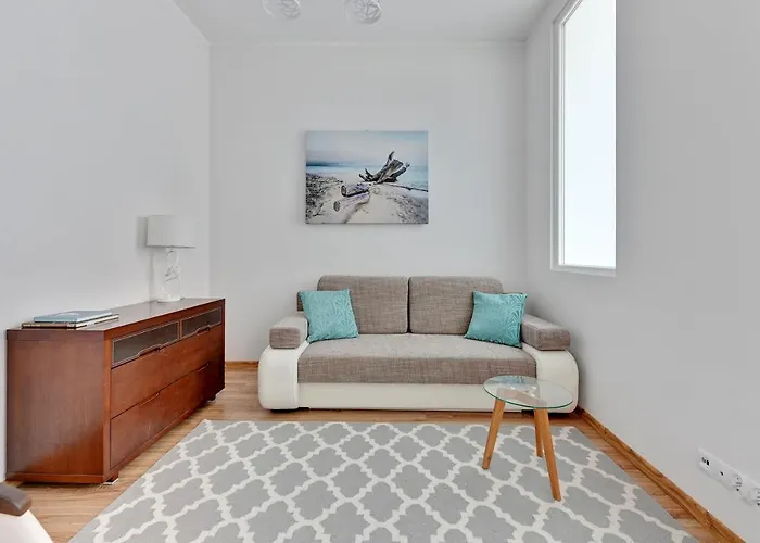 Blue Mandarin Iii Haffnera Apartment *